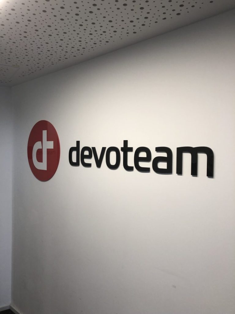 devoteam-signalétique-4