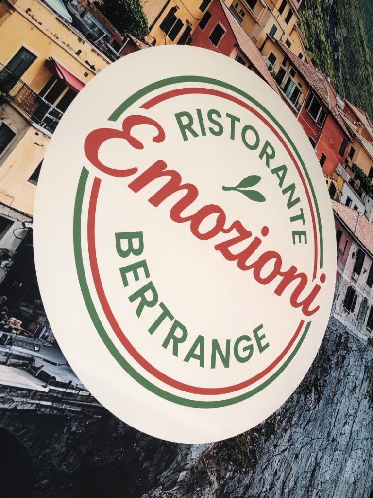 restaurant-emozioni-signalétique-1