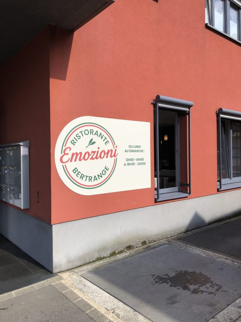 restaurant-emozioni-signalétique-4