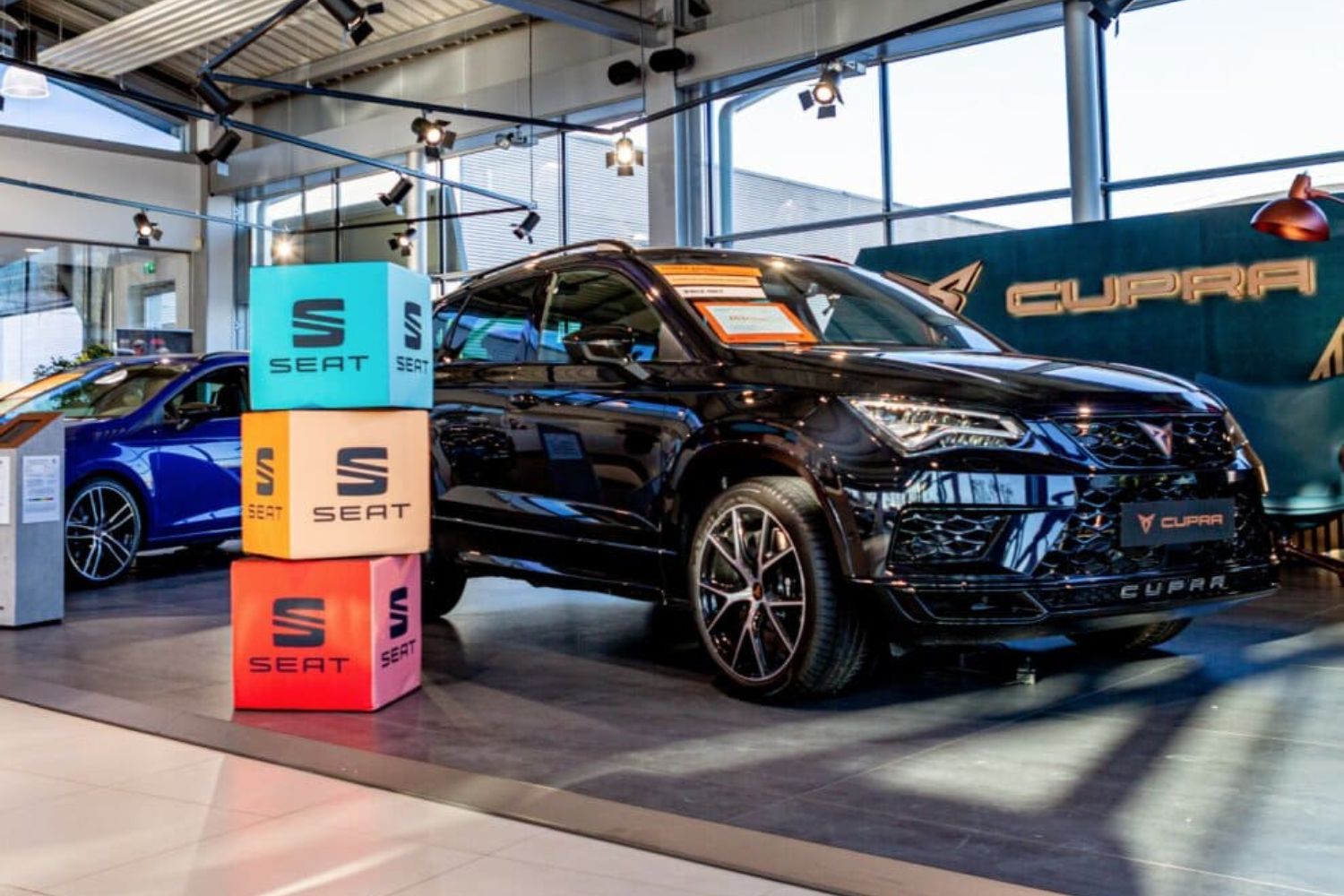 hello-deco-seat-plv-accueil-services