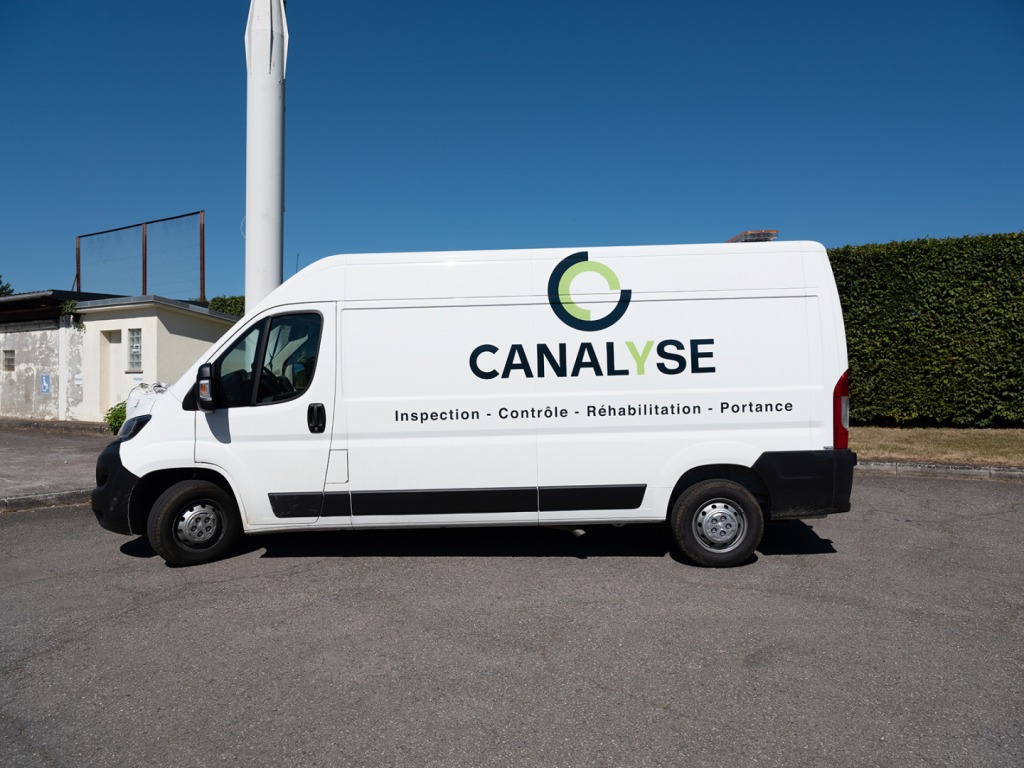 hello-deco_lettrage_camionnette_03