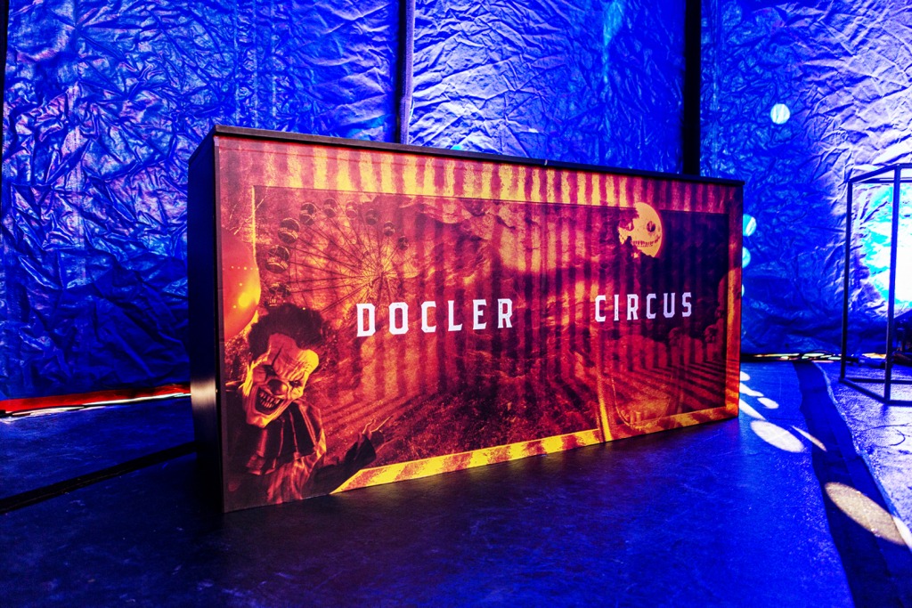 stickering-comptoir-personnalise-01