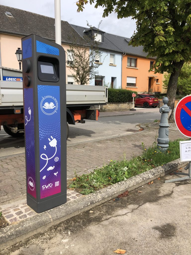 swio-bornes-bertrange-3-scaled-768x1024