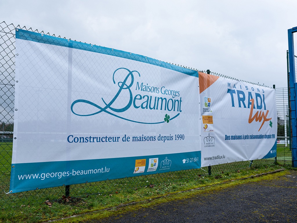 bache-publicitaire-heras-01