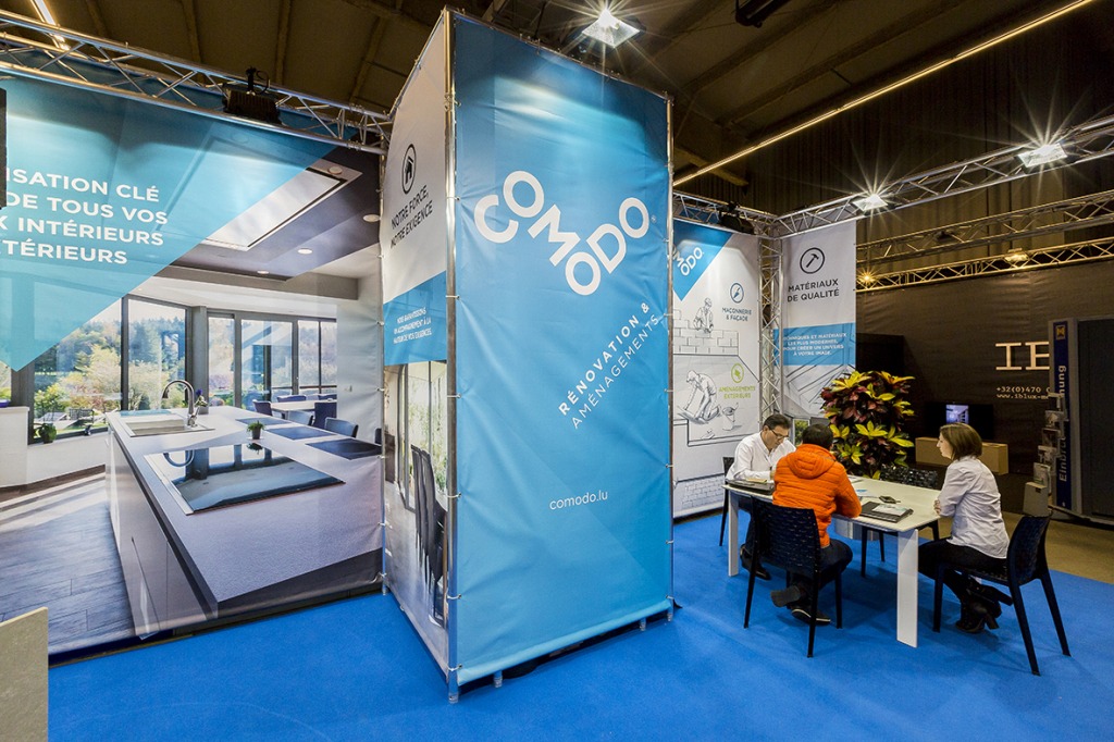 bache-pvc-stand-personnalise-03