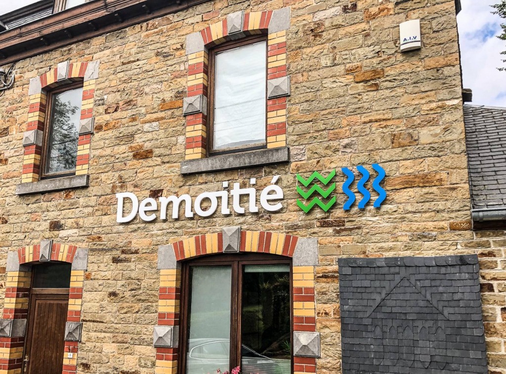Demoitie-enseigne-03